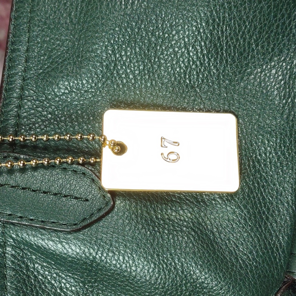 Lauren Ralph Lauren "Governor" Leather Tote Bag - Picture 15 of 15